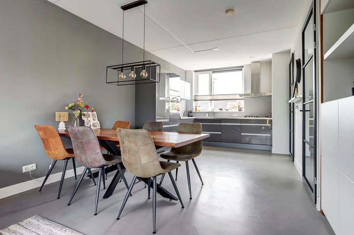 Foto 12 van Amaliaplein 5