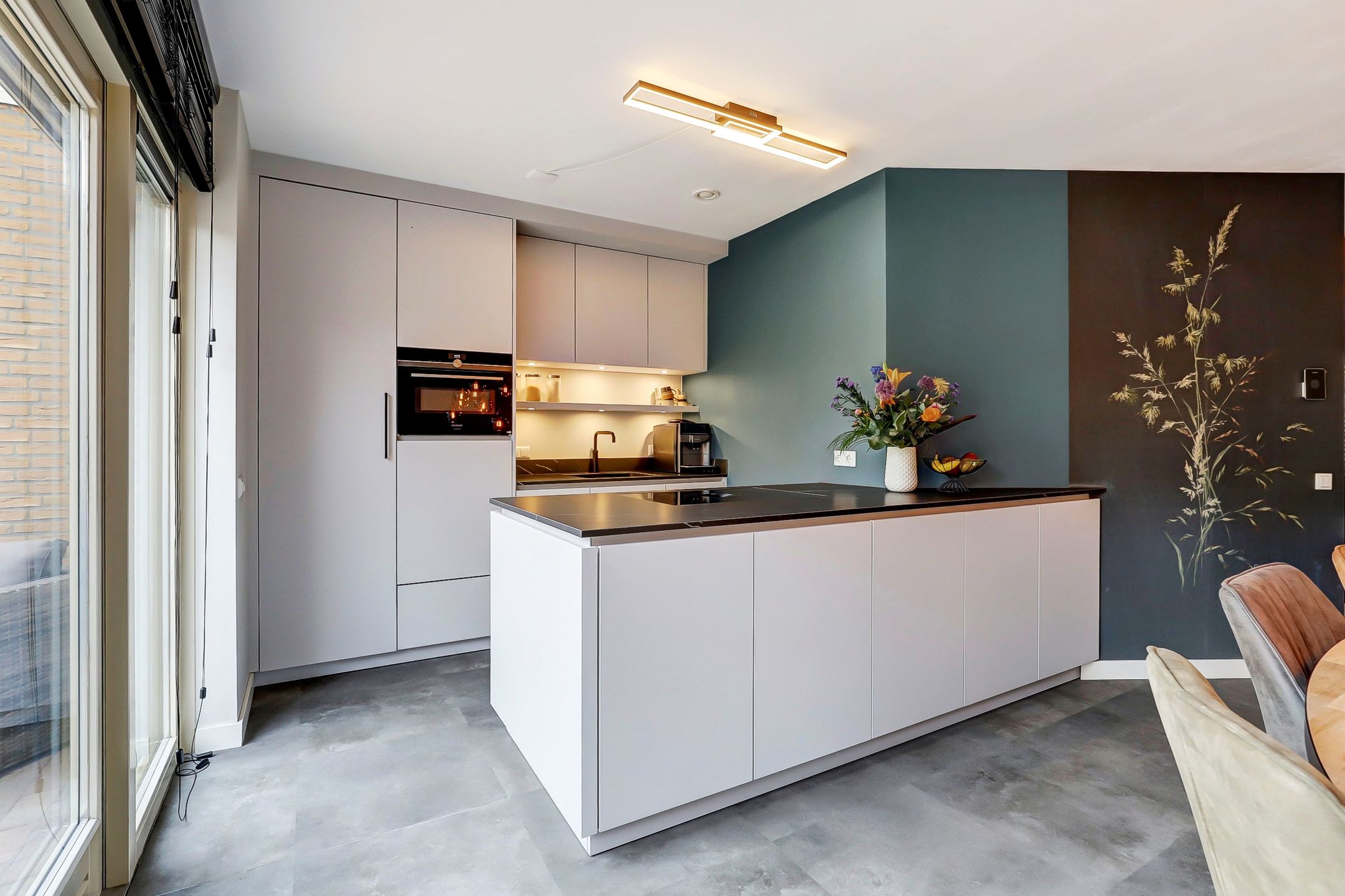 Photo 3 of Akelei 17