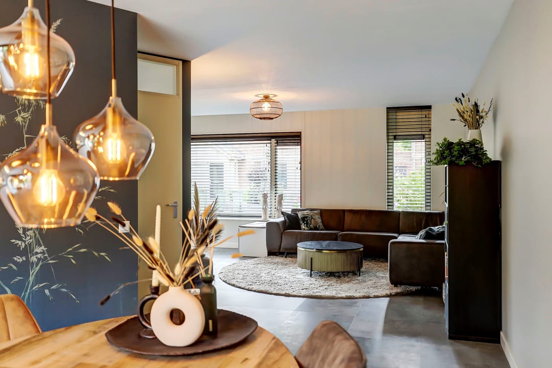 Photo 8 of Akelei 17