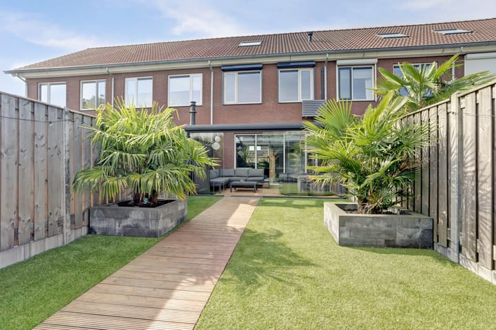 Foto 32 van Amaliaplein 5