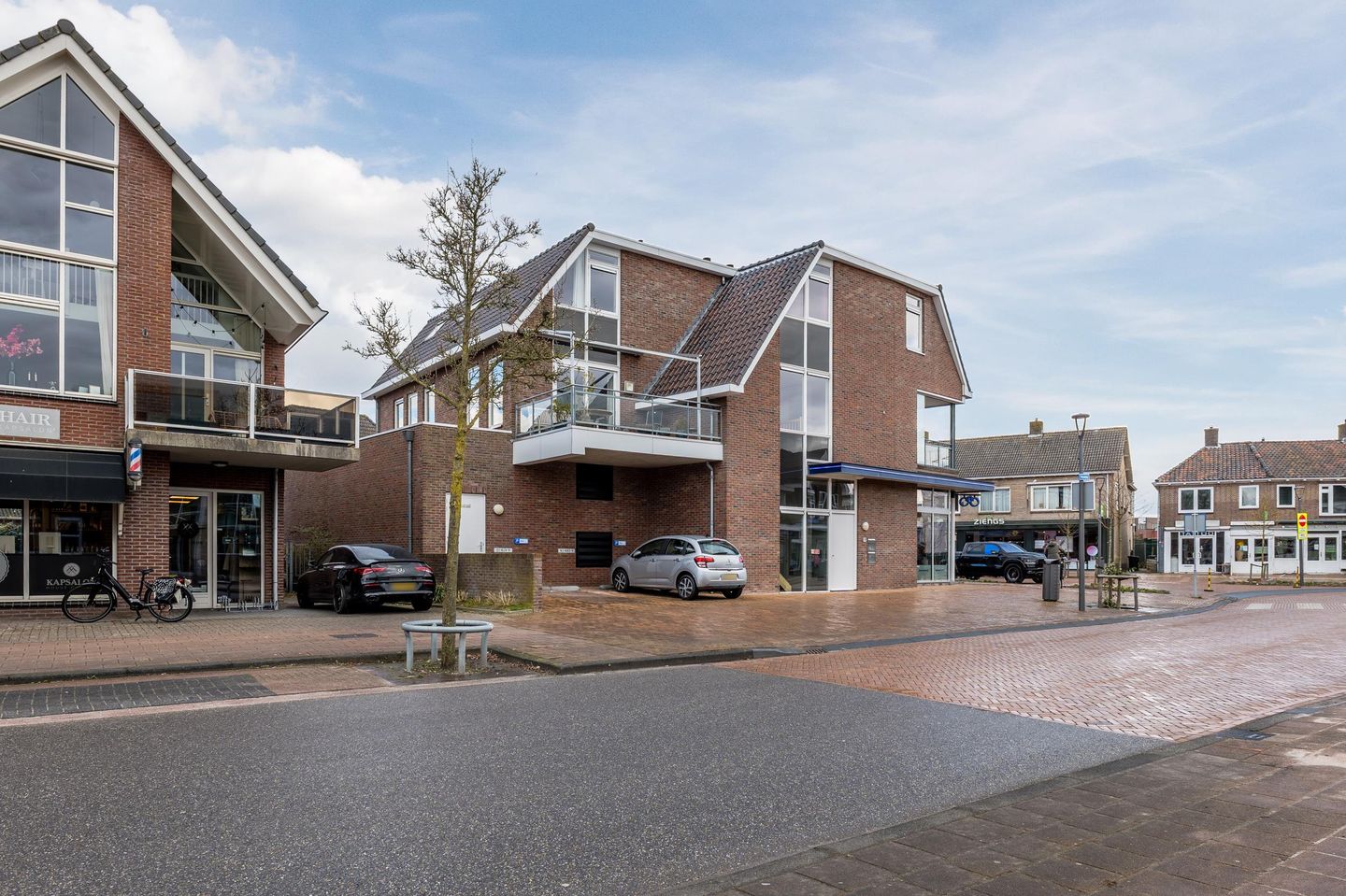 Photo 4 of Heerestraat 54-A