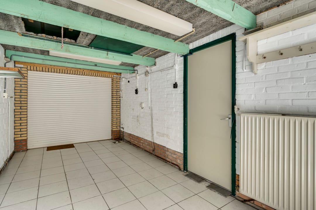 Foto 26 van Van Den Bongaertstraat 37