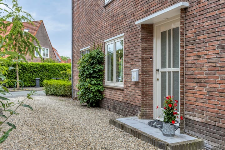 Foto 4 van Van Ostadelaan 10-A