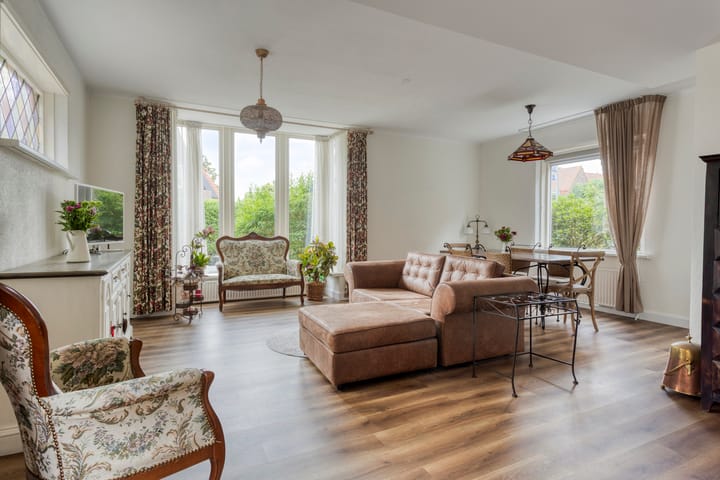 Foto 2 van Van Ostadelaan 10-A