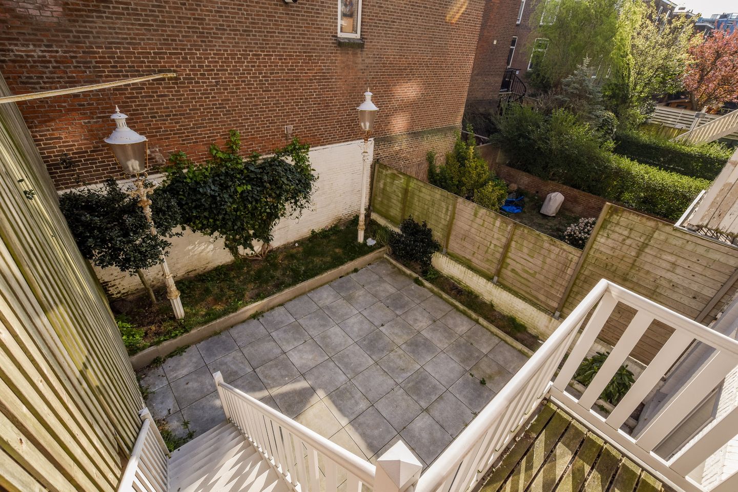 Photo 20 of Badhuisweg 12-A