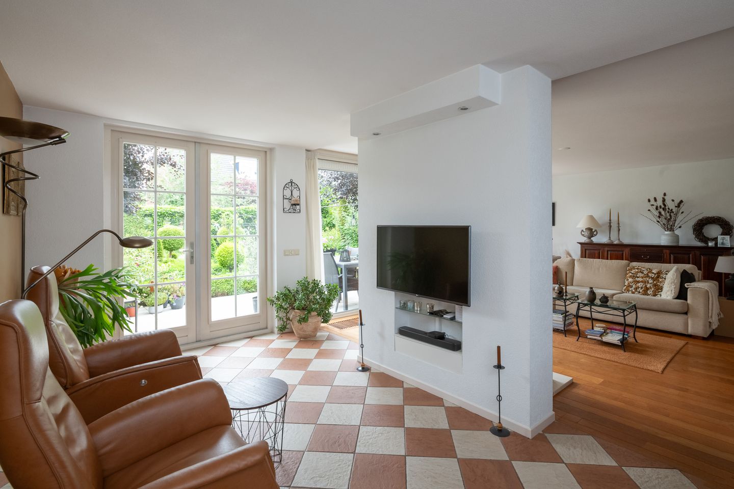 Foto 5 van Clara Wichmannstraat 100