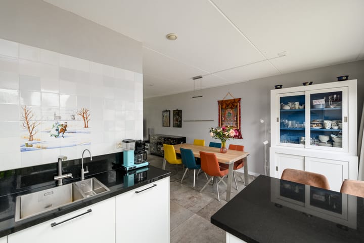 Foto 9 van Annie Zernikeweg 3