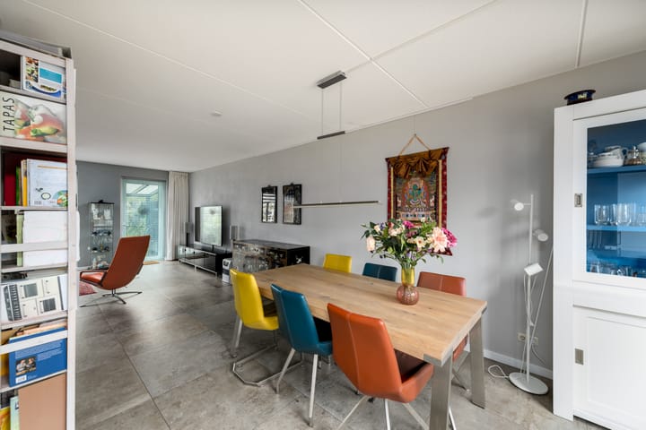 Foto 16 van Annie Zernikeweg 3