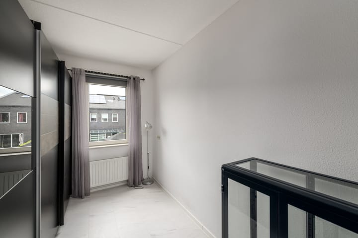 Foto 32 van Annie Zernikeweg 3