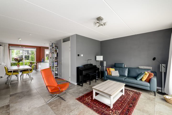 Foto 4 van Annie Zernikeweg 3