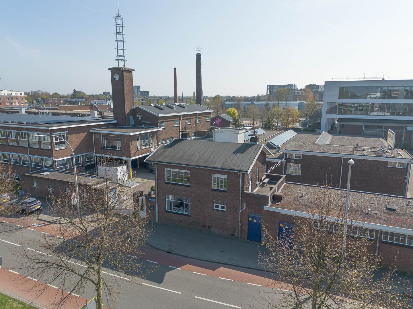 Bekijk foto 3 van Brabantsestraat 13