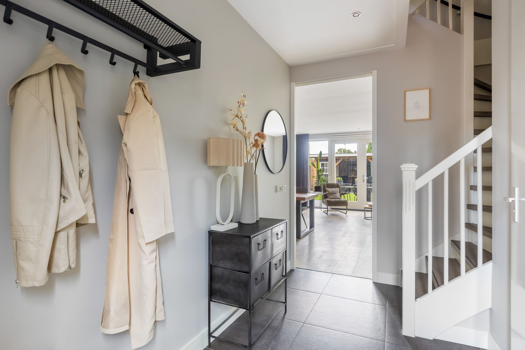 Foto 12 van De Leuremaat 8