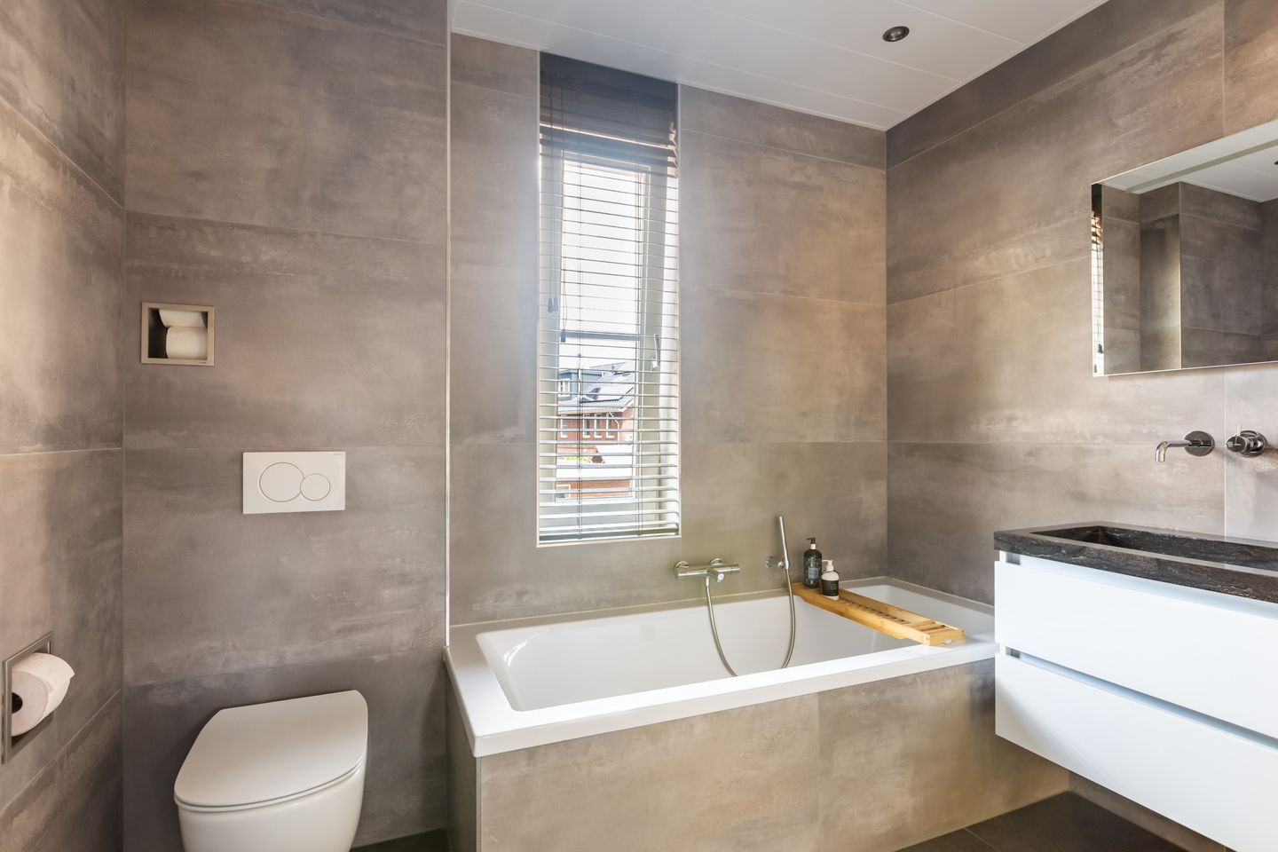 Foto 14 van De Leuremaat 8