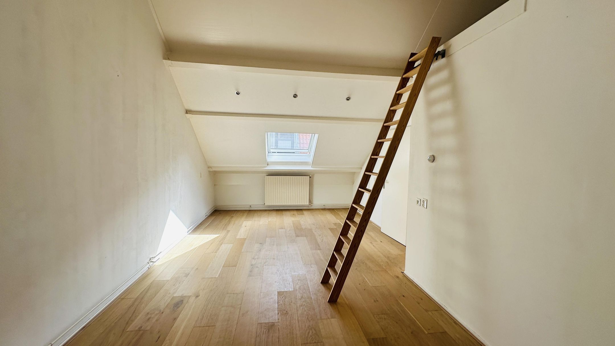 Photo 3 of Maria Gouweloospoort 22