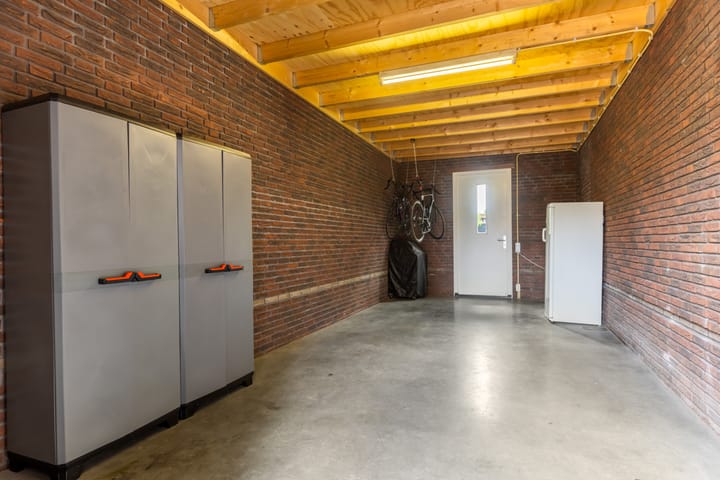 Photo 27 of De Leuremaat 8