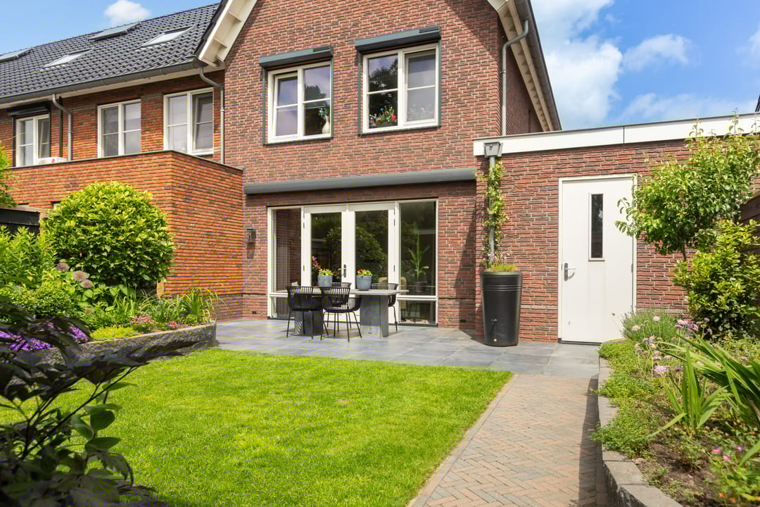 Foto 31 van De Leuremaat 8