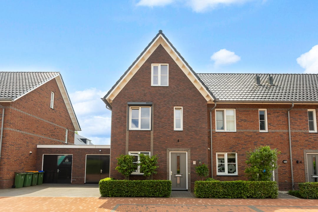 Foto 41 van De Leuremaat 8