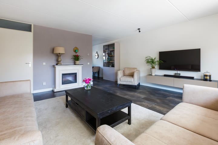 Photo 6 of Hof van Parijs 186