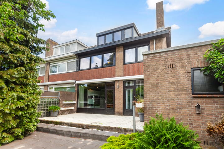 Foto 16 van Van der Leeuwlaan 4