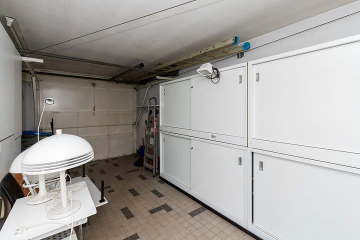 Foto 40 van Van der Leeuwlaan 4