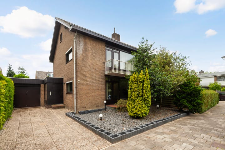 Foto 41 van Van der Leeuwlaan 4