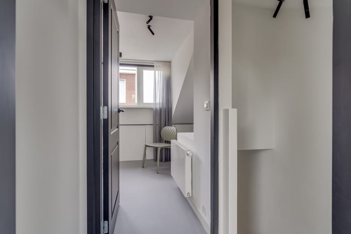 Foto 28 van Oudwijkerdwarsstraat 75