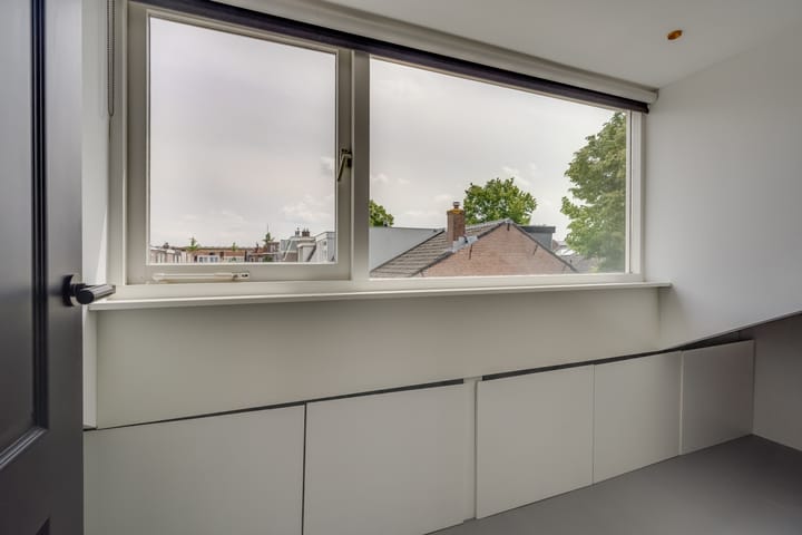 Foto 32 van Oudwijkerdwarsstraat 75