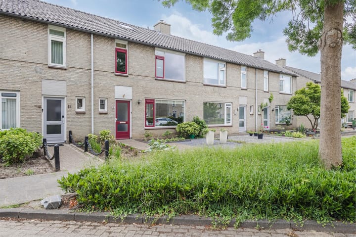 Foto 1 van Van Binsbergenstraat 13