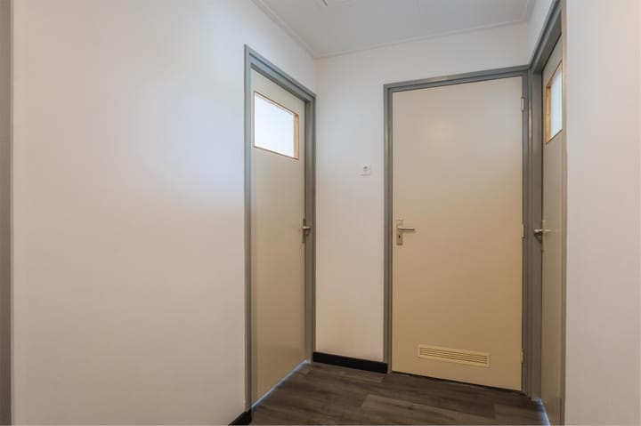 Foto 28 van Van Binsbergenstraat 13