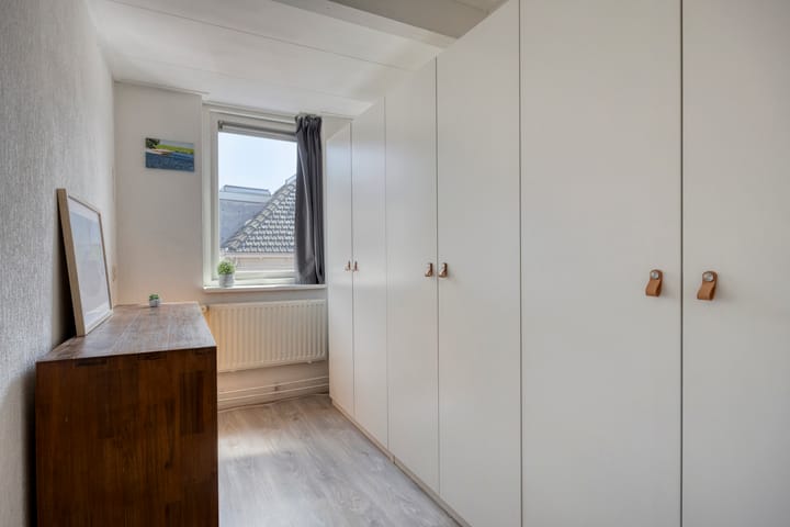 Foto 17 van Spoorstraat 5