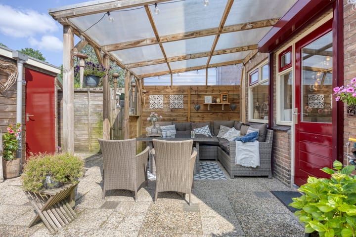 Foto 24 van Spoorstraat 5