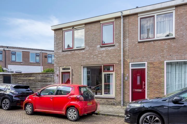 Foto 1 van Spoorstraat 5