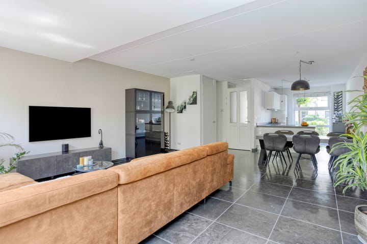 Photo 6 of Biezenloop 18