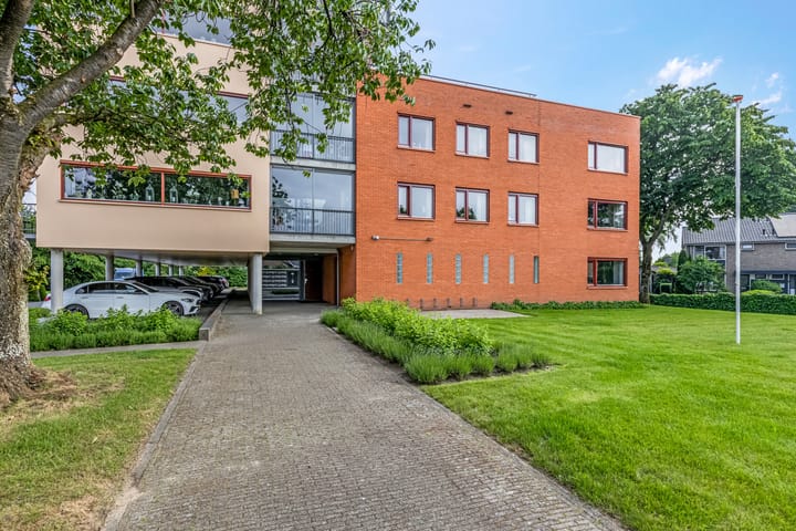 Foto 2 van Verhuellpark 21