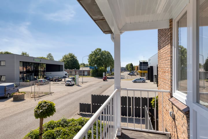 Foto 28 van Nijverheidsweg 10