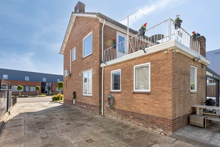 Foto 38 van Nijverheidsweg 10