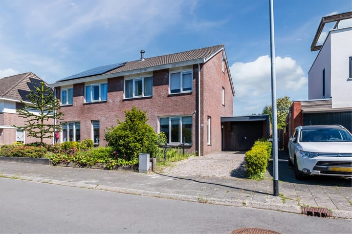 Foto 2 van A. Jacobsstraat 84