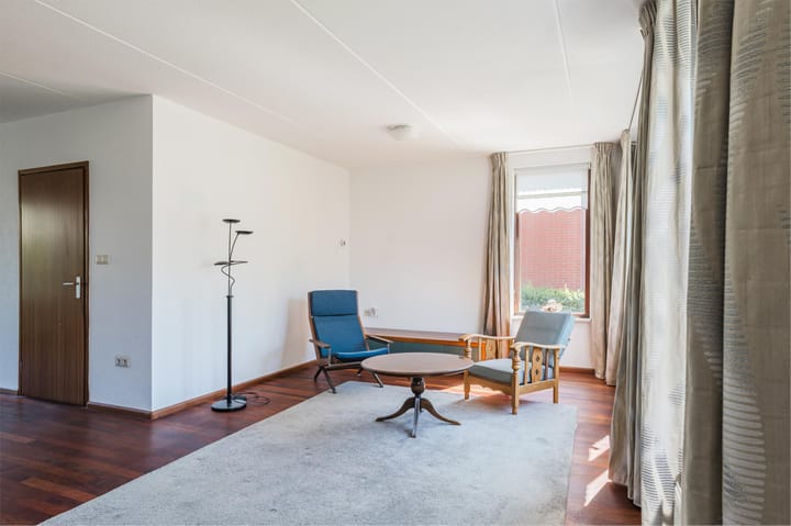 Foto 11 van A. Jacobsstraat 84