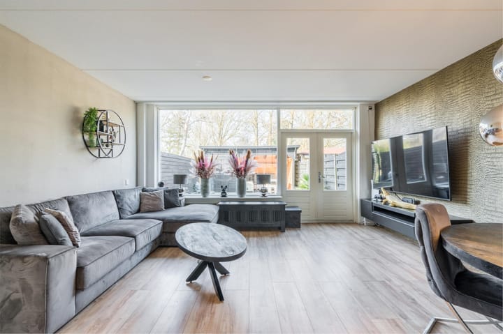 Foto 10 van Kruiszwin 3732