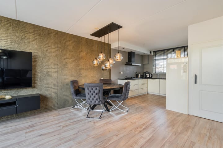 Foto 12 van Kruiszwin 3732