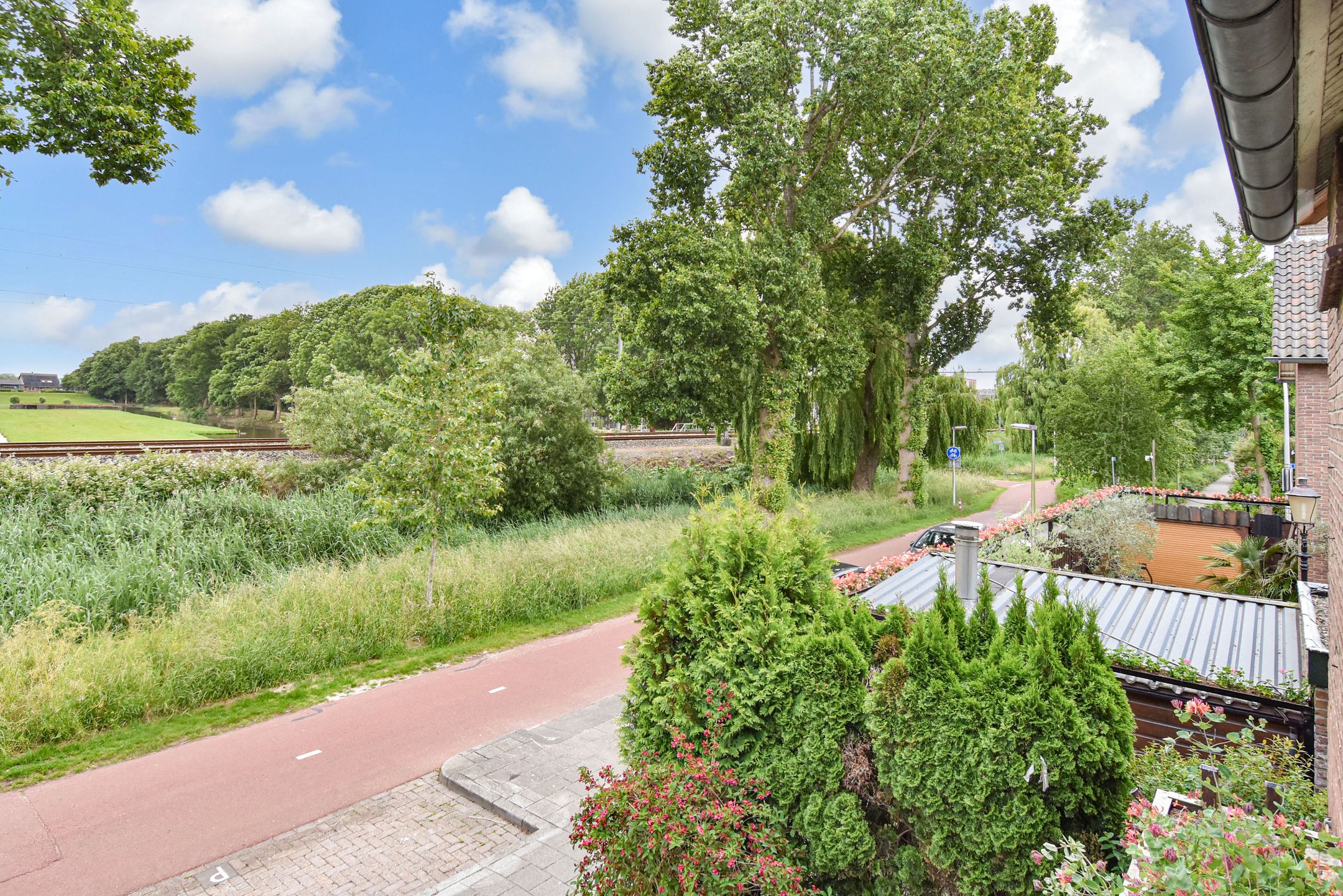 Photo 36 of Oudlaan 37