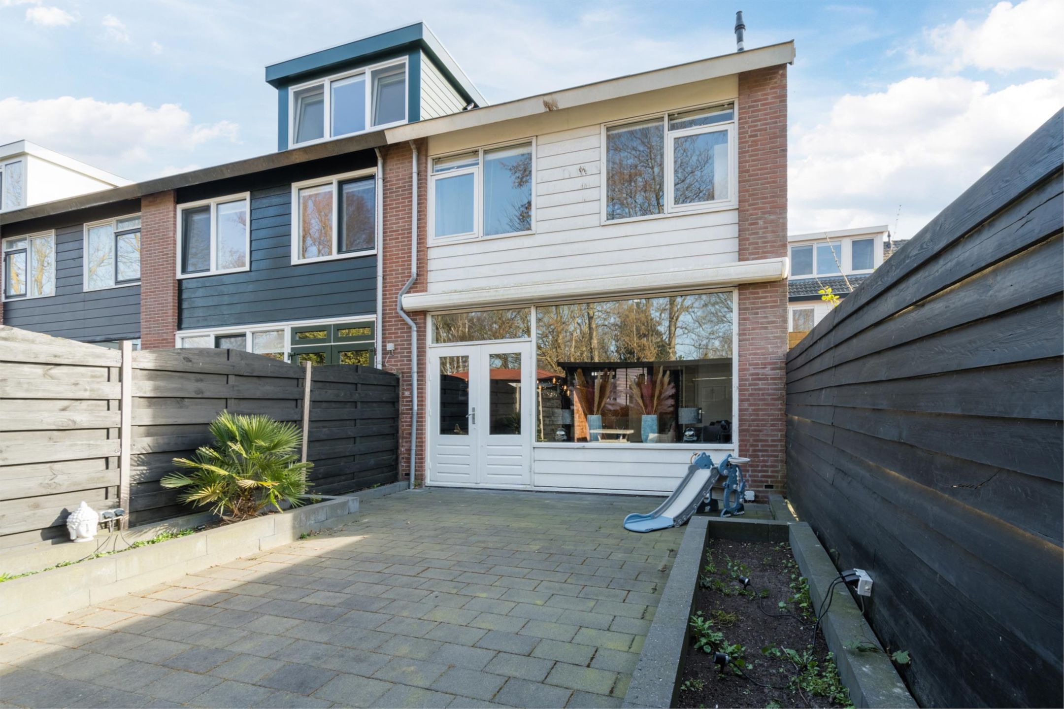 Photo 48 of Kruiszwin 3732