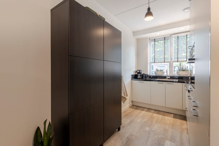 Foto 8 van Hobbemastraat 21