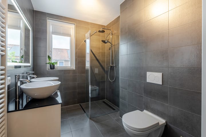 Foto 15 van Hobbemastraat 21