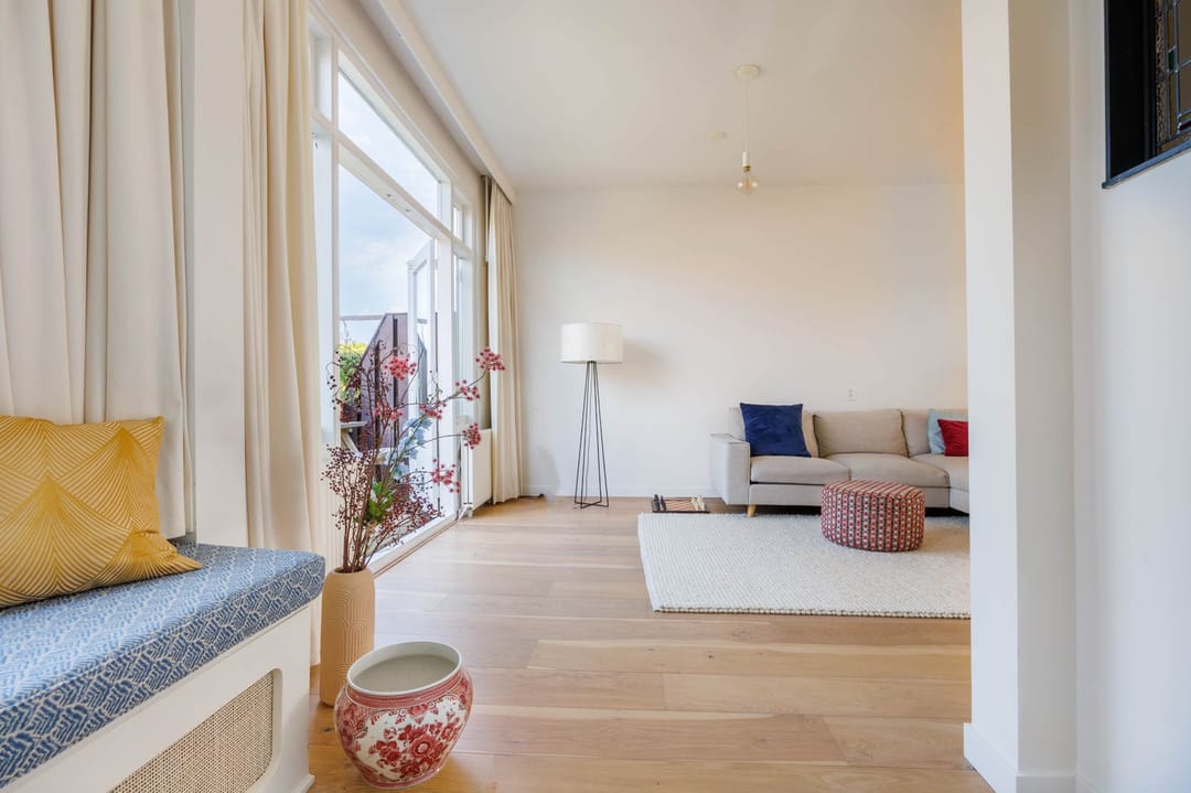 Foto 8 van Drie Octoberstraat 15-A