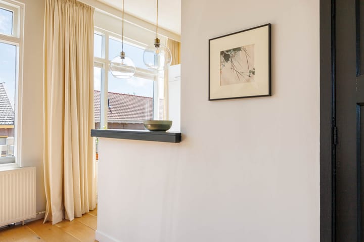 Foto 14 van Drie Octoberstraat 15-A