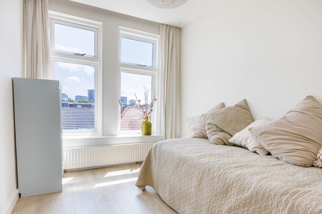 Foto 37 van Drie Octoberstraat 15-A