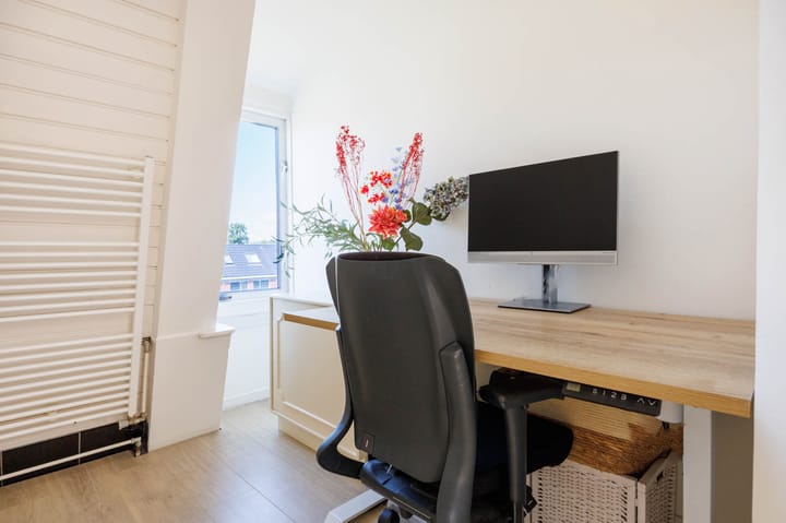 Foto 39 van Drie Octoberstraat 15-A