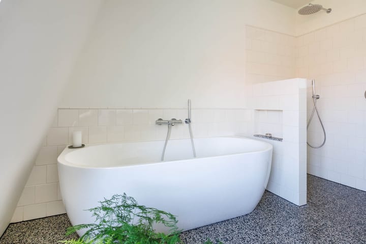 Foto 41 van Drie Octoberstraat 15-A