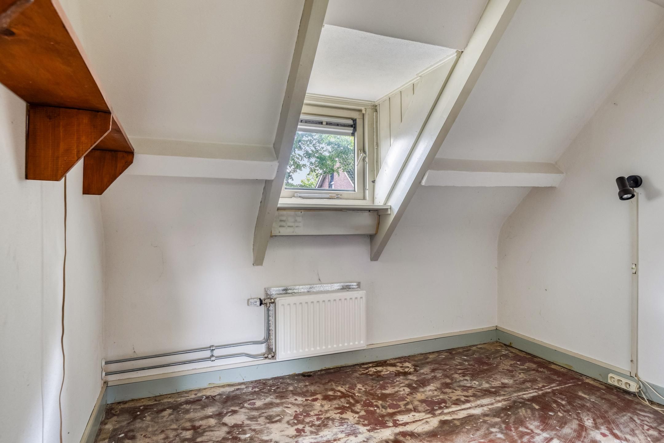 Photo 15 of Sint Genovevastraat 30